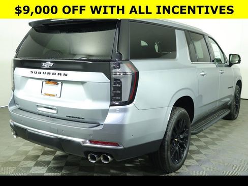 New 2026 Chevrolet Suburban Premier image 12