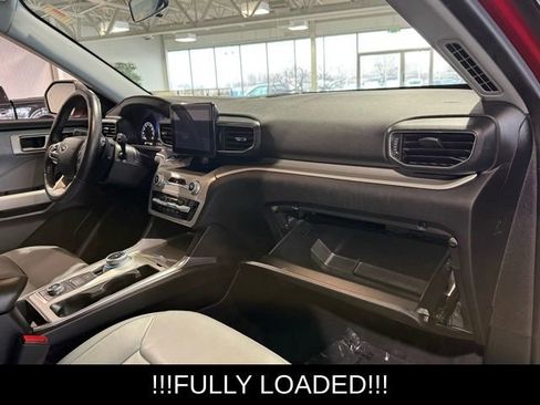 Used 2021 Ford Explorer XLT w/ Equipment Group 202A image 12