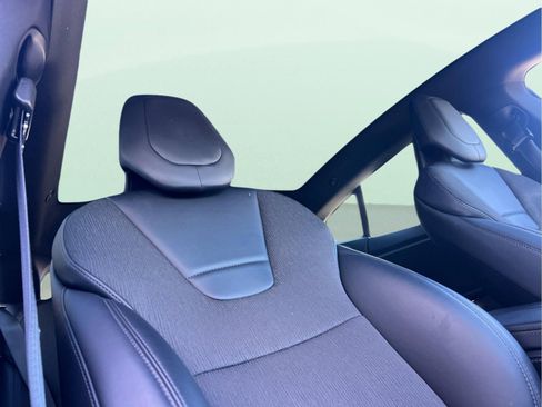 Used 2017 Tesla Model S 75 image 16