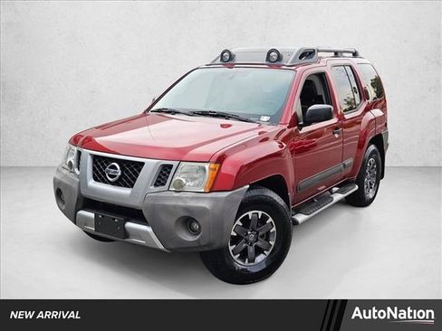 Used 2015 Nissan Xterra PRO-4X w/ Pro-4x Leather Package image 1
