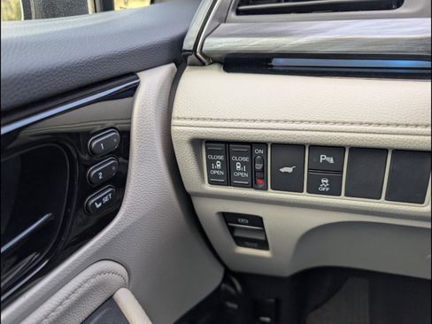 New 2026 Honda Odyssey Elite image 13