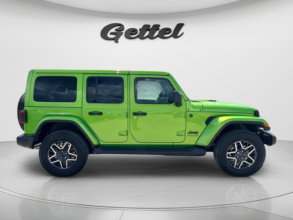 New 2026 Jeep Wrangler Unlimited Sahara AWD/4WD image 4