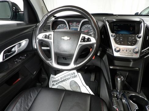 Used 2017 Chevrolet Equinox LT image 11