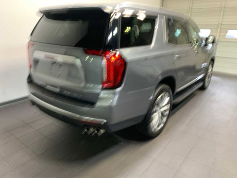 Used 2022 GMC Yukon Denali AWD/4WD image 2