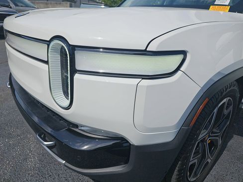 Used 2022 Rivian R1T Adventure AWD/4WD image 30