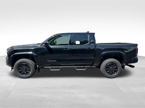 New 2026 Toyota Tacoma SR5 AWD/4WD image 2