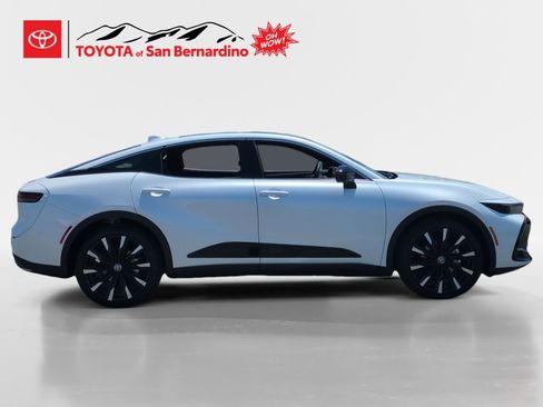 New 2026 Toyota Crown Platinum AWD/4WD image 6