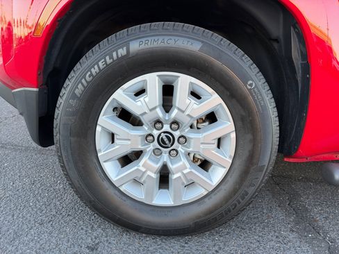 Used 2022 Nissan Frontier SV image 26