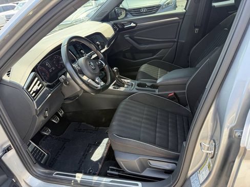 Used 2021 Volkswagen Jetta GLI FWD image 6