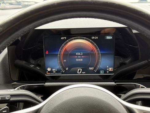 Certified 2021 Mercedes-Benz GLA 250 image 11