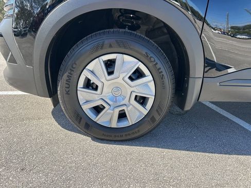 New 2026 Nissan Kicks S image 48