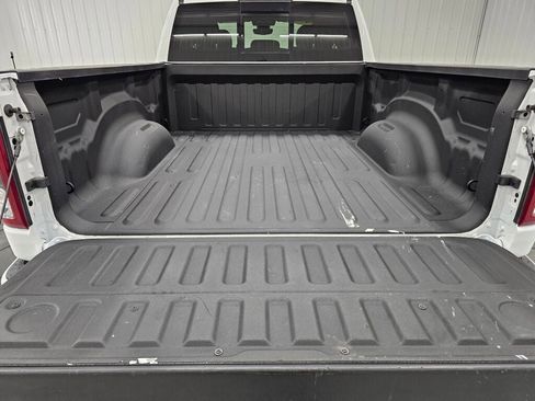 Used 2021 RAM 1500 Big Horn AWD/4WD image 15