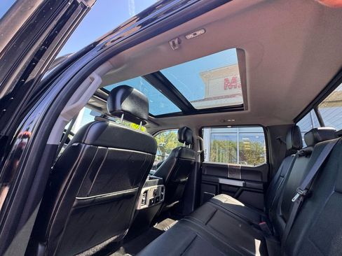 Used 2018 Ford F250 Lariat w/ Lariat Ultimate Package AWD/4WD image 31