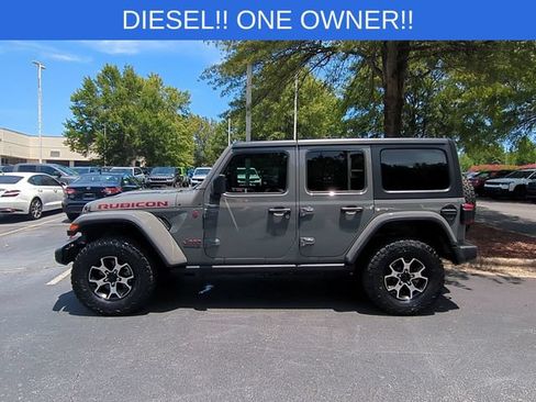 Used 2021 Jeep Wrangler Unlimited Rubicon AWD/4WD image 2
