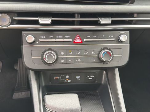 New 2026 Hyundai Tucson SE image 27