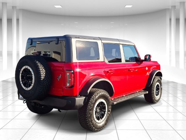 Used 2022 Ford Bronco Outer Banks w/ Sasquatch Package AWD/4WD image 3