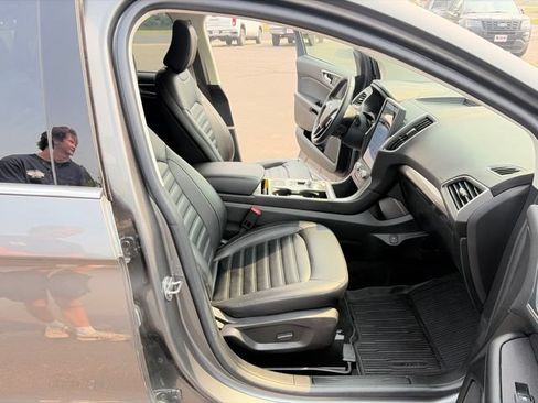 Used 2023 Ford Edge SEL w/ Convenience Package AWD/4WD image 29