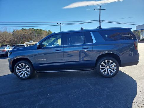 New 2026 Chevrolet Suburban Premier image 7