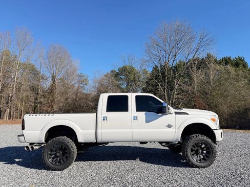 Used 2014 Ford F250 Platinum w/ FX4 Off-Road Package image 8