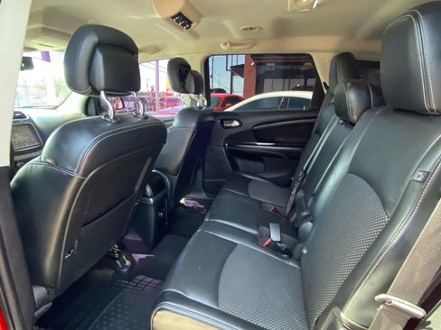 Used 2015 Dodge Journey Crossroad w/ Flexible Seating Group image 16