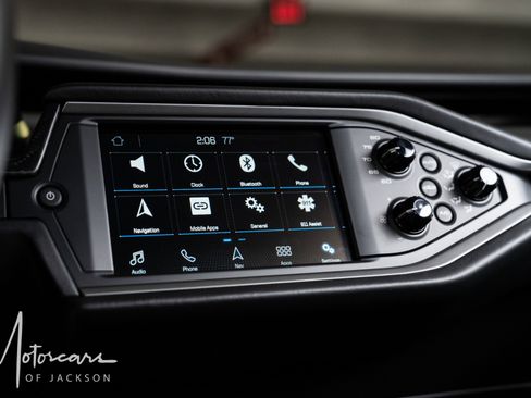Used 2020 Ford GT image 28