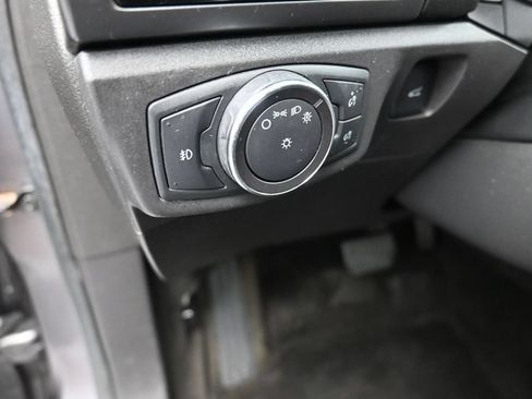 Used 2013 Ford Fusion SE FWD image 13