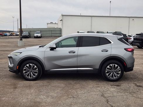 Used 2024 Buick Envision Preferred image 25
