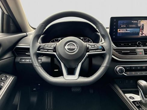 Certified 2024 Nissan Altima 2.5 SV w/ SV Premium Package AWD/4WD image 19