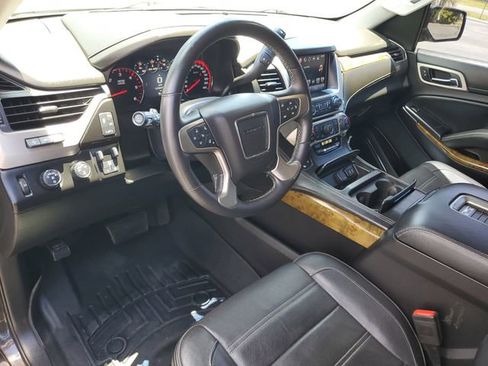 Used 2016 GMC Yukon Denali w/ Open Road Package AWD/4WD image 22
