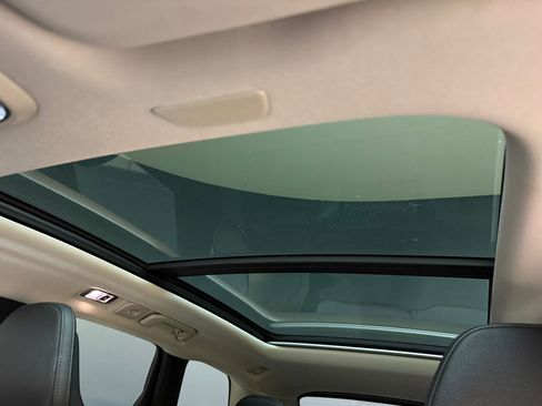 Used 2018 Volvo XC60 T5 Inscription w/ Convenience Package image 14