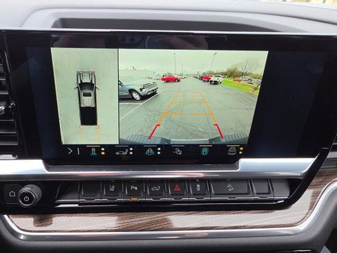 Used 2025 Chevrolet Silverado 2500 LT w/ All Star Edition image 40