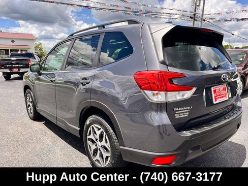 Used 2021 Subaru Forester Premium AWD/4WD image 6