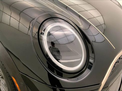 Certified 2025 MINI Cooper S image 27