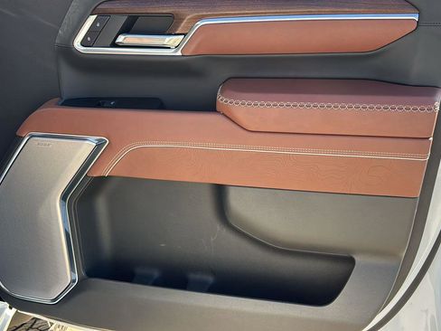 Certified 2025 GMC Sierra 2500 Denali Ultimate image 23