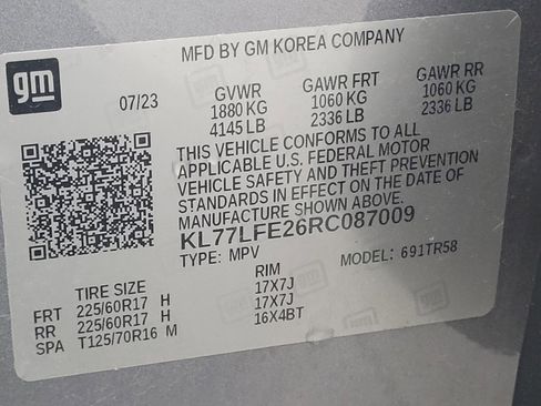 Used 2024 Chevrolet Trax LS w/ Driver Confidence Package FWD image 33