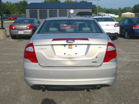 Used 2010 Ford Fusion SE FWD image 8