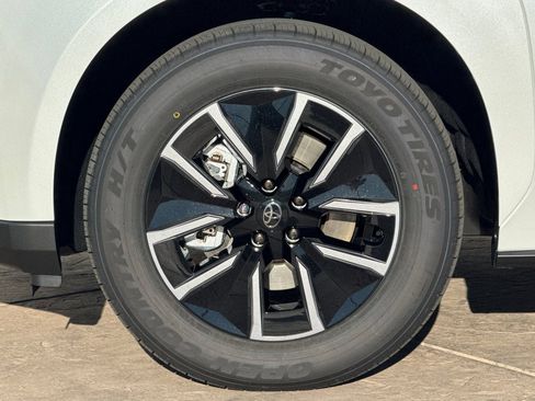 New 2026 Toyota bZ image 33