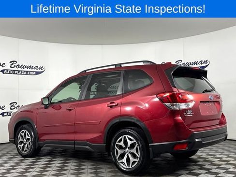 Used 2019 Subaru Forester Premium image 8