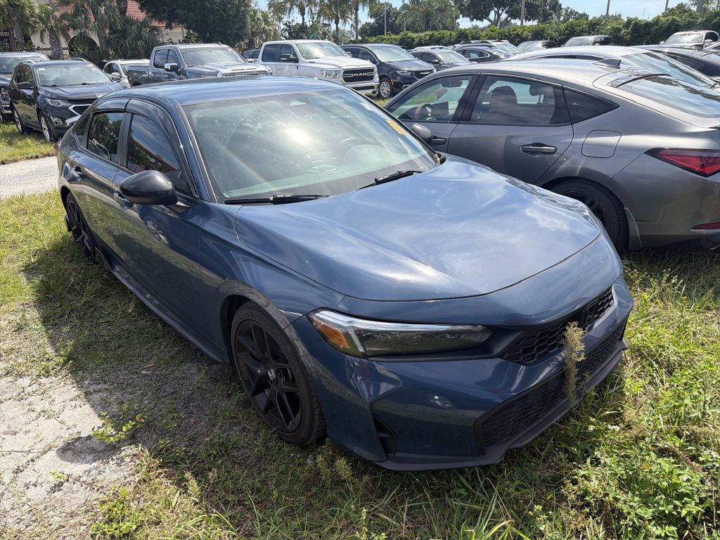 Used 2025 Honda Civic Sport image 1