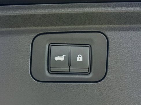 New 2026 Nissan Armada SL w/ Captain's Chari Seat Package image 24