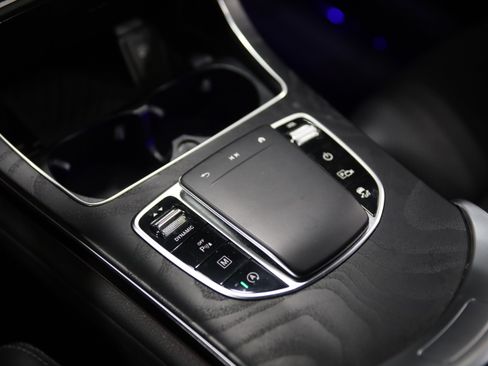 Used 2023 Mercedes-Benz GLC 300 4MATIC Coupe image 28