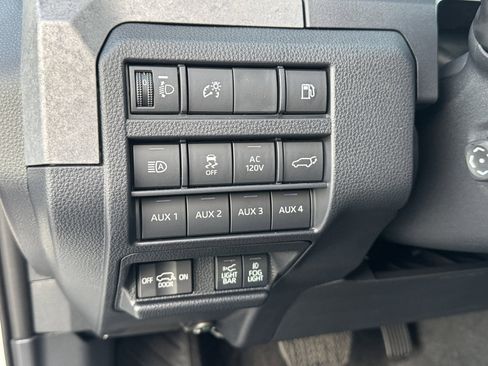 New 2025 Toyota 4Runner Trailhunter image 17