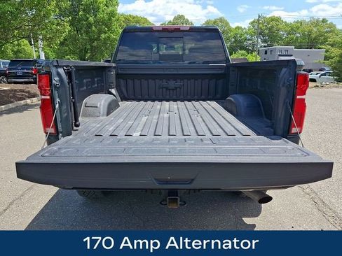 Used 2025 Chevrolet Silverado 2500 ZR2 w/ Technology Package AWD/4WD image 32