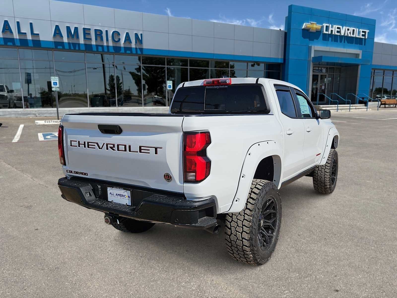 New 2026 Chevrolet Colorado Z71 w/ Z71 Convenience Package 2 AWD/4WD image 8