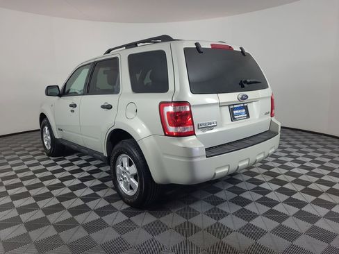 Used 2008 Ford Escape XLT image 5