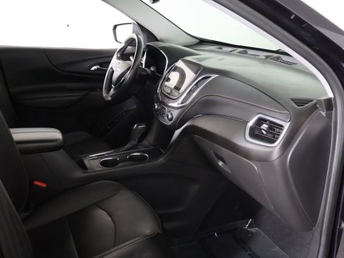 Used 2020 Chevrolet Equinox Premier image 22