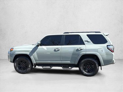 Used 2023 Toyota 4Runner TRD Off-Road Premium w/ Off Road Premium Plus Package image 8