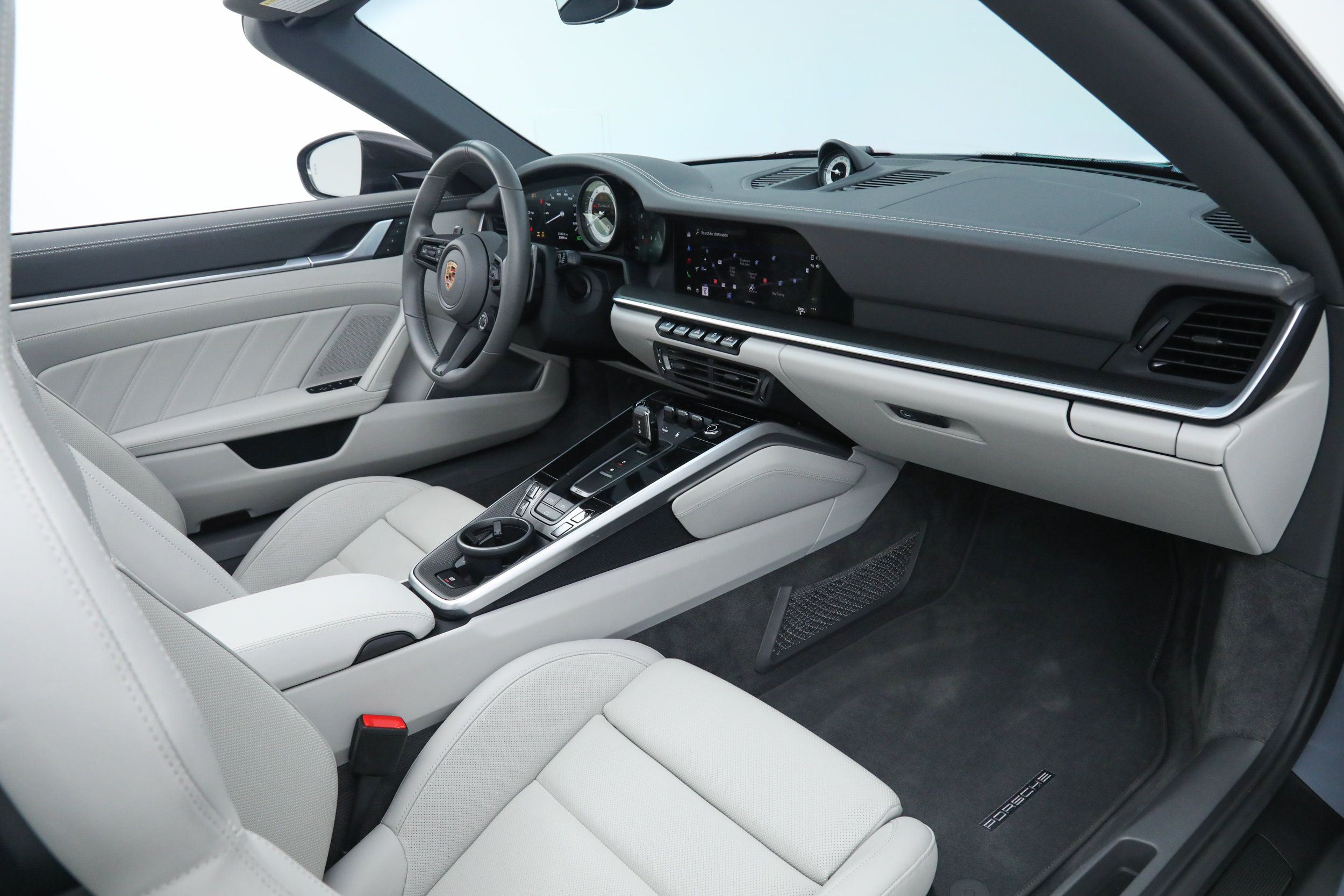 Used 2024 Porsche 911 Turbo S AWD/4WD image 18