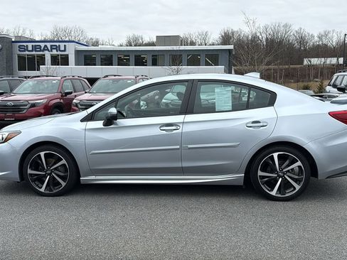 Used 2022 Subaru Impreza 2.0i Sport image 4
