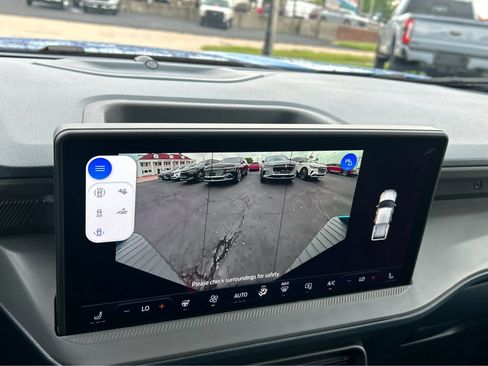 New 2025 Ford Maverick Lobo image 40